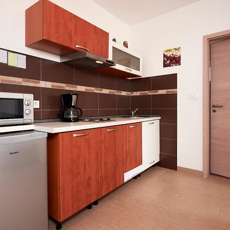Apartmani B&B Ližnjan Zewnętrze zdjęcie