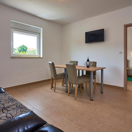 Apartmani B&B Ližnjan Zewnętrze zdjęcie