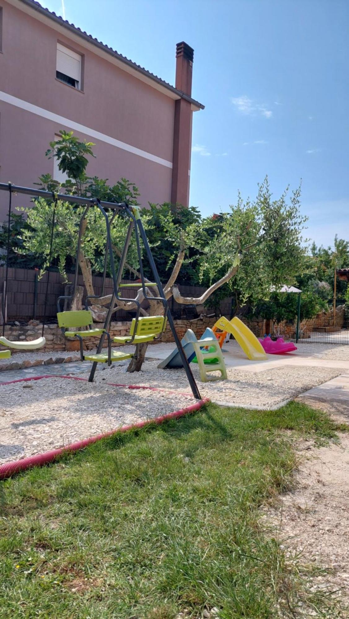 Apartmani B&B Ližnjan Zewnętrze zdjęcie