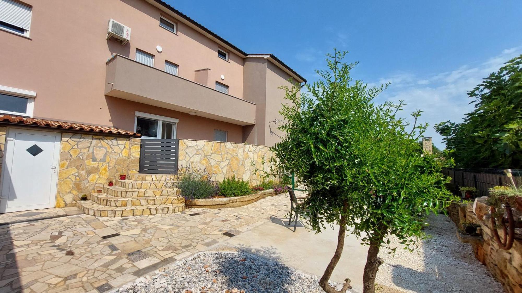 Apartmani B&B Ližnjan Zewnętrze zdjęcie