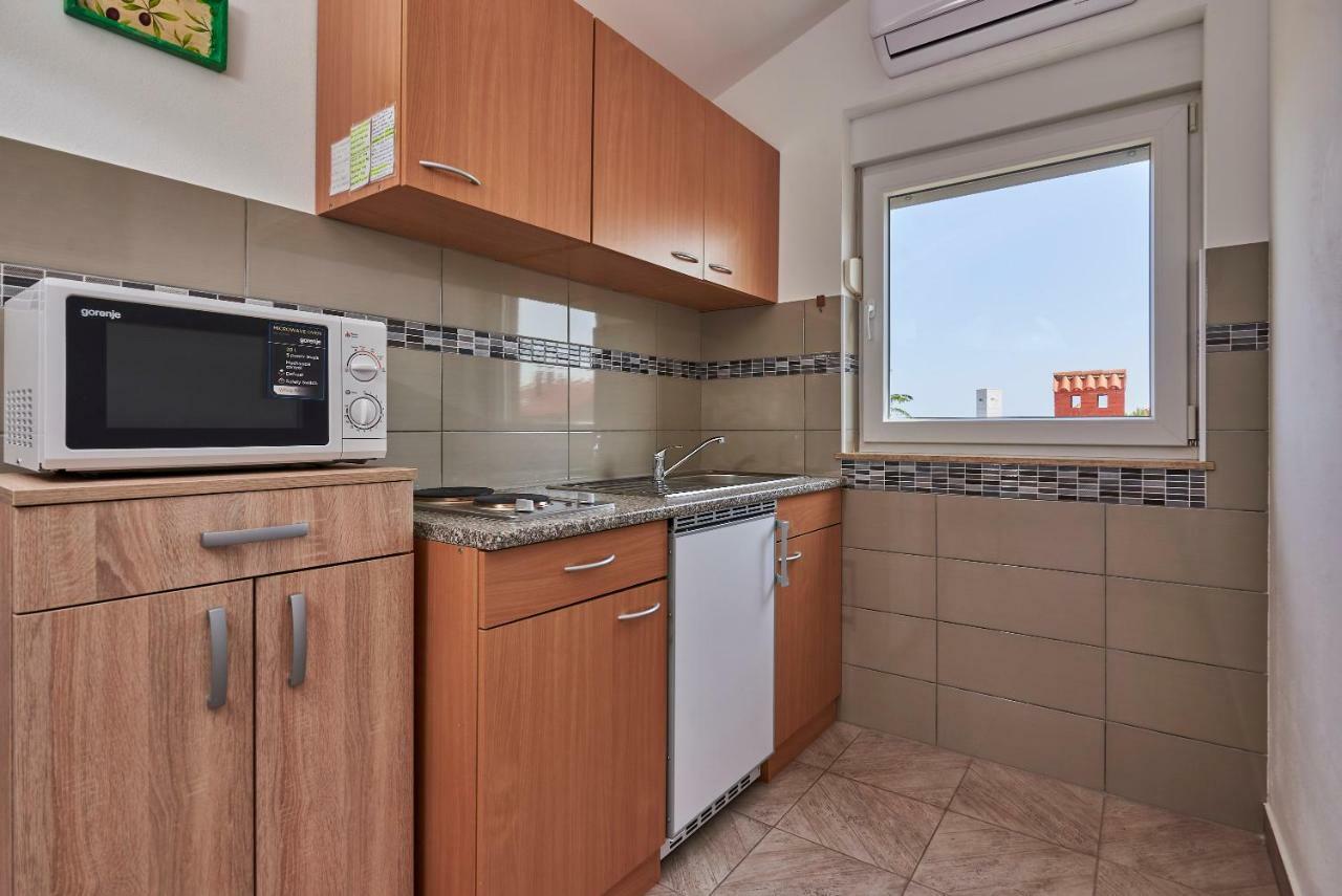Apartmani B&B Ližnjan Zewnętrze zdjęcie