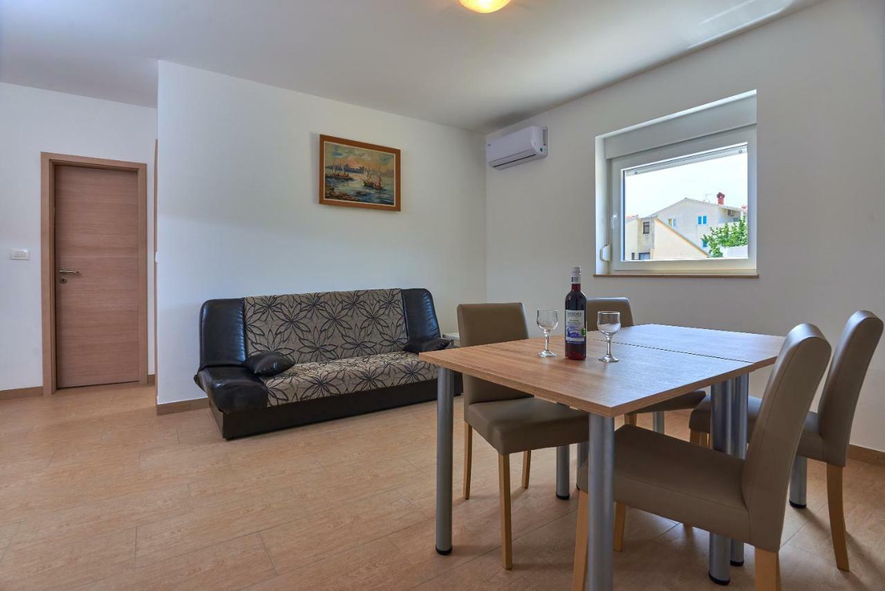 Apartmani B&B Ližnjan Zewnętrze zdjęcie