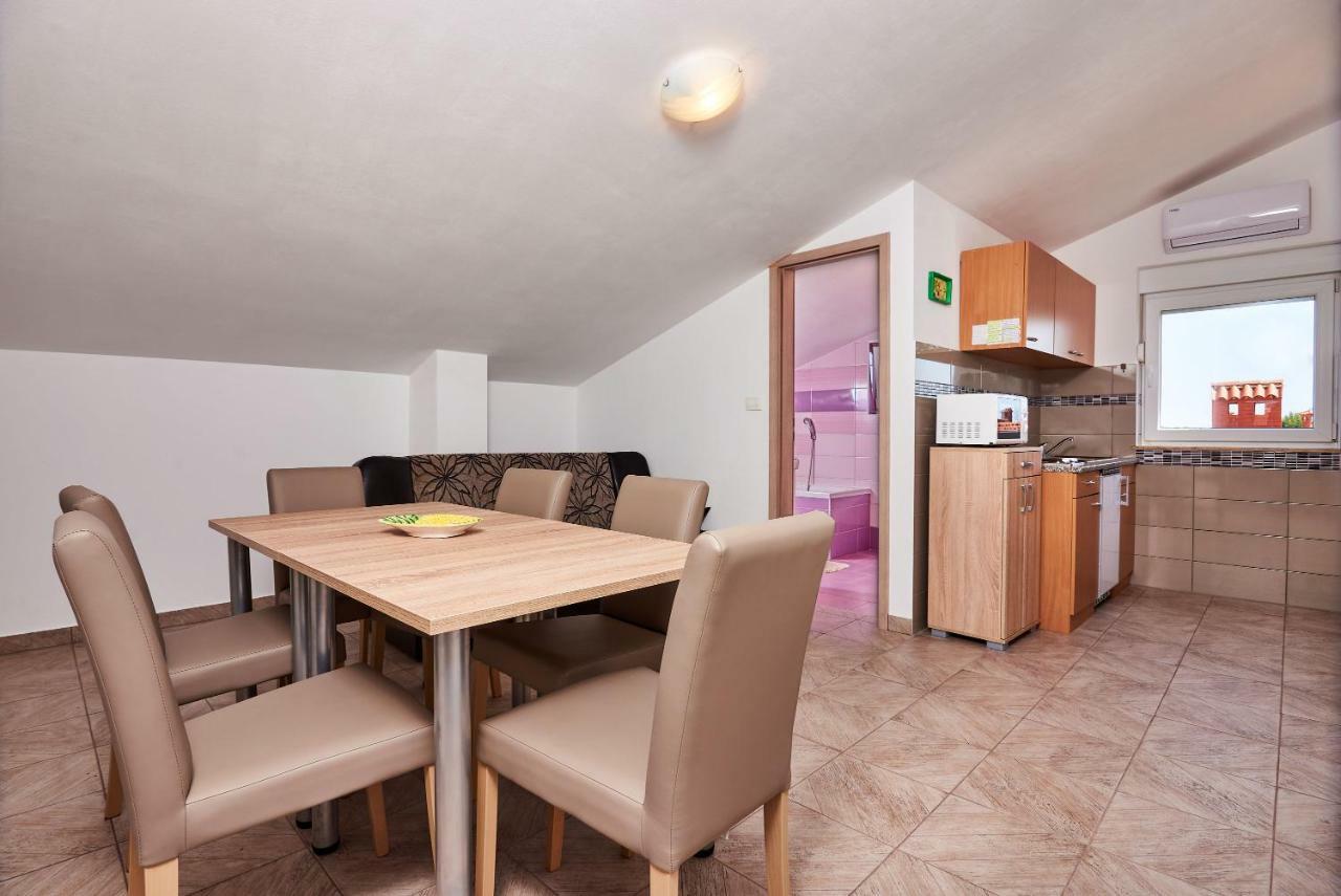 Apartmani B&B Ližnjan Zewnętrze zdjęcie