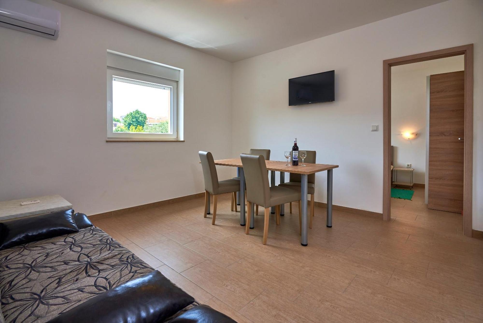 Apartmani B&B Ližnjan Zewnętrze zdjęcie
